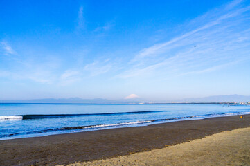 Fototapeta na wymiar 神奈川県の湘南の海岸