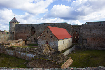 The walls of the Ivangorod Fortress Museum - the first Russian fortress on the way to Russia.