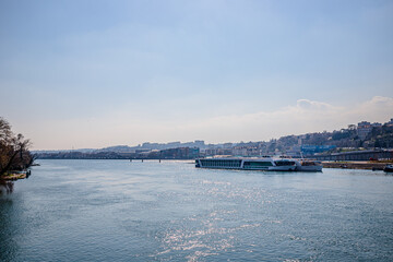 Naklejka premium La pointe de Confluence à Lyon