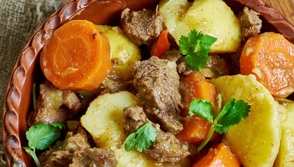 Bavarian Hunter's Beef Stew