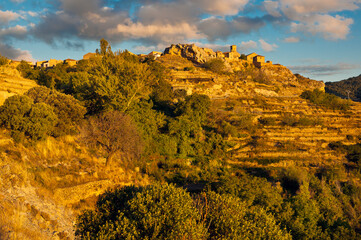 San Felices sobre una colina. Aragon. España. Europa.
