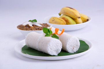 Puttu_white plate_white BG