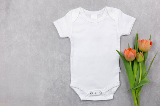 Download 836 Best Onesie Mockup Images Stock Photos Vectors Adobe Stock