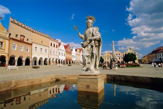 Marian Column, Telc, South Moravia, Czech Republic