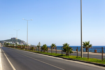 Fototapeta na wymiar Highway near the sea in Alanya, Turkey