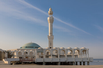 Mosquée au bord de l'eau