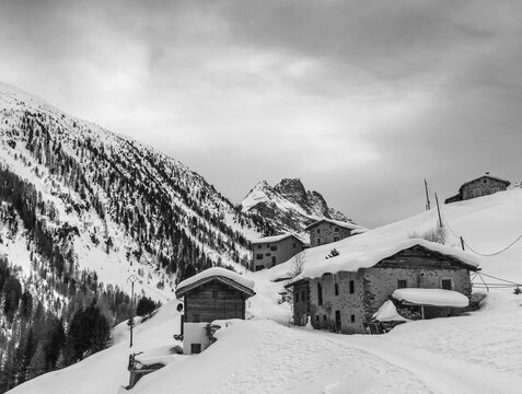 Huts near Arnoga, Valtellina, altitude 1930 - Italy