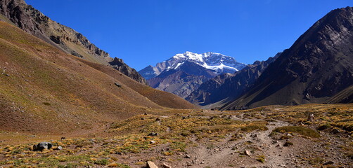 Aconcagua Provincial Park is located in the Mendoza Province in Argentina. The Andes mountain range draws all types of thrill seekers ranging in difficulty including hiking, climbing