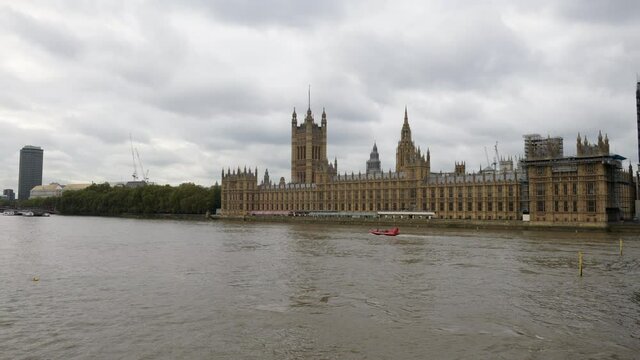 houses of parliament time lapse.
