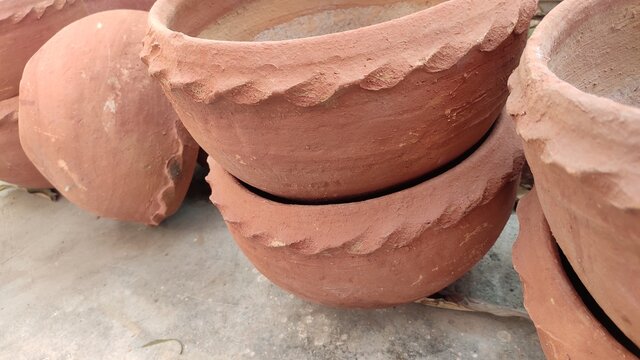 clay pot with clay