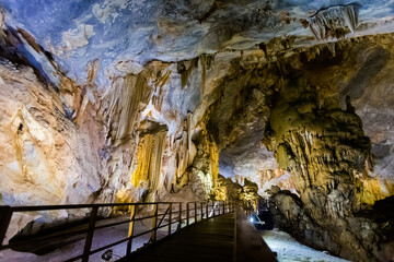 Beautiful Paradise Cave in Vietnam