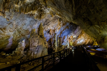 Beautiful Paradise Cave in Vietnam
