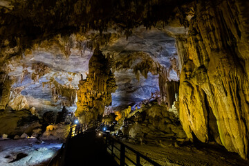 Beautiful Paradise Cave in Vietnam