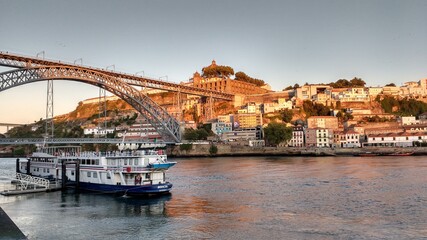 Fototapeta premium Porto city and Don Luis I bridge, Porto, Portugal