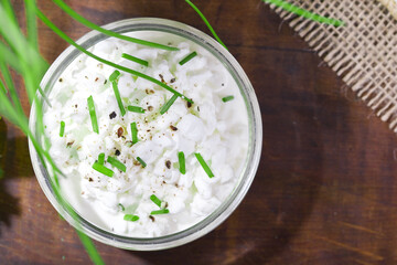 fresh cottage cheese with chives