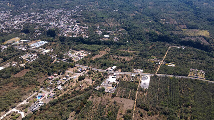 Tierra entre volcanes