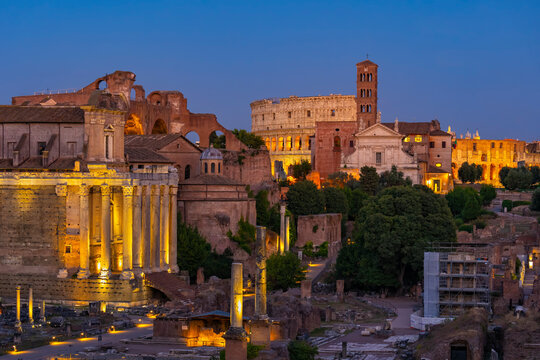 Italy, Rome, Roman Forum, ancient city view