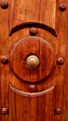 Oak veneer, natural wood texture for the manufacture of furniture, parquet, doors.