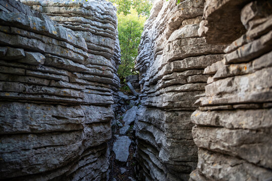 Greece, Epirus, Zagori, Pindos Mountains, Vikos National Park, Passage between rock formations