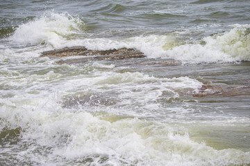 water flowing into the waves