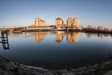 Fototapeta premium reflection on the river