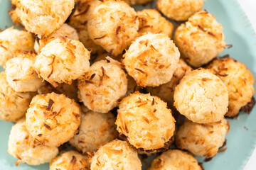 Coconut cookies