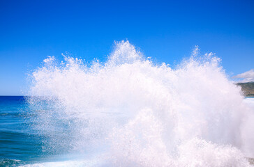 Big waves at China Walls, Koko Kai Beach Mini Park
, Honolulu, Oahu, Hawaii | Sea Nature Landscape Travel