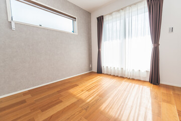 新築の家の内装