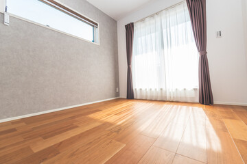 新築の家の内装