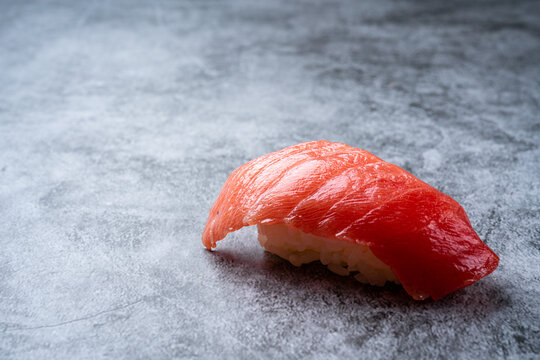 マグロの握り寿司