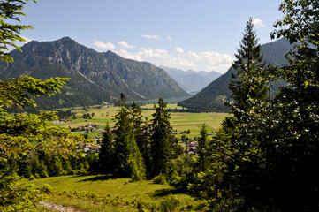 Fototapeta na wymiar in den Bergen von Tirol