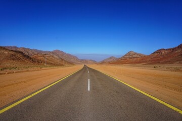 Road to the mountains, Northern of Saudi Arabia