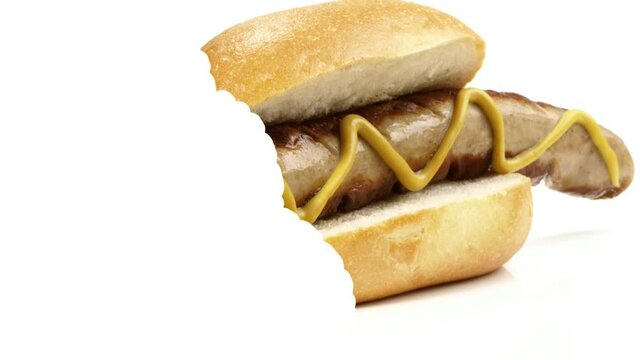 Bratwurst vom Grill im Br&ouml;tchen mit Senf essen - Animation