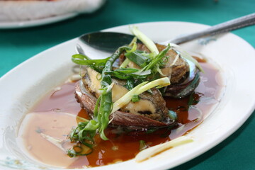 Delicious Chinese cuisine, abalone - アワビのグリル 中華料理