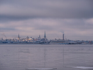 Fototapeta premium Winter Time City Tallinn Estonia