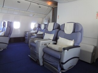 Business class of aircraft - ビジネスクラス 座席