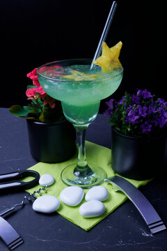 Vodka meets lime passion fruit granberry