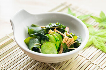 わかめの和え物　