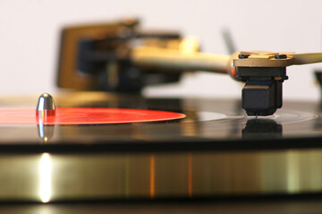 Phonograph