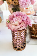 Indoor pre wedding breakfast with beautiful pink and white tones