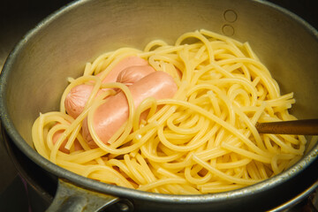 spaghetti with sauce