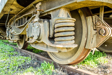 Fototapeta na wymiar Detalle de las ruedas del tren en desuso hace años
