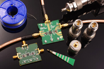 RF PCB and equipment for testing and measurements isolated