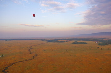 マサイマラ自然保護区のバルーンサファリ（ケニア）