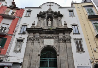 Obraz premium Napoli - Chiesa di Santa Maria dei Vergini