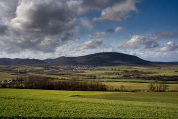 Fototapeta premium Blick auf Donnersberg und Steinbach