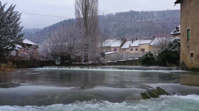 Ville d'Artois sous la neige en hivers