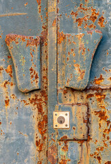 Close up of rusty metal door 5931