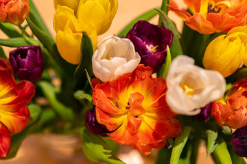 bunter Blumenstrauss für Ostern