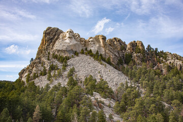 Presidents sculptures at Mount Rushmore National Memorial, South Dakota, USA